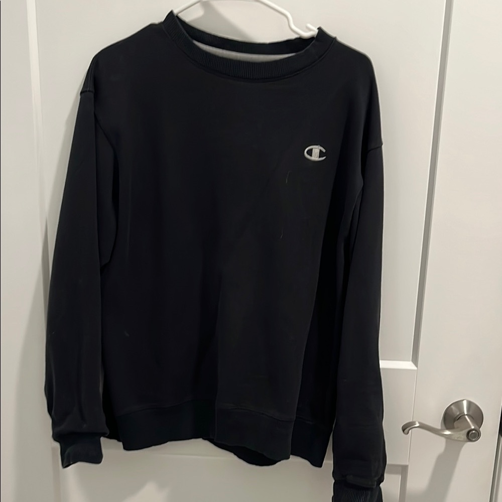 Champion Black Crewneck Sweatshirt